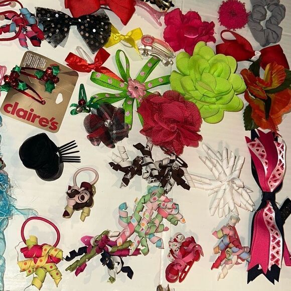 Mixed Lot Of Multicolor Hair Accessories Set 100+ Pieces Girls Multi-sizes - Picture 7 of 12